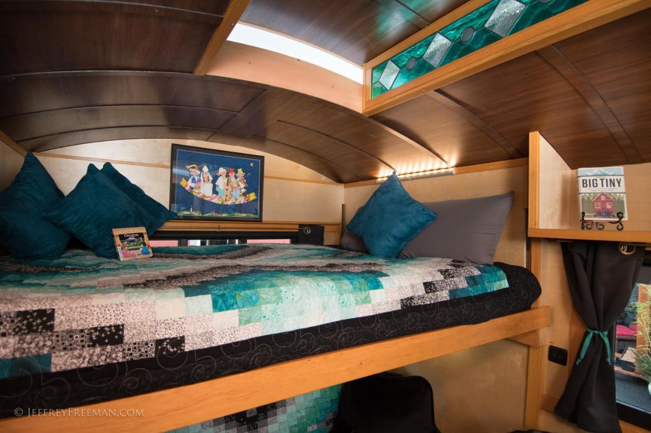 Caravan- The Tiny House Hotel Портленд Екстер'єр фото