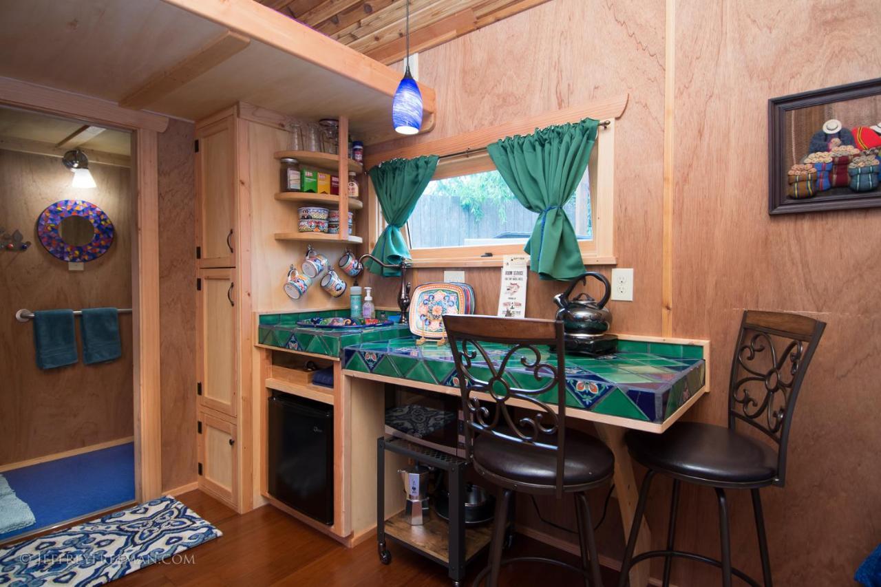 Caravan- The Tiny House Hotel Портленд Екстер'єр фото